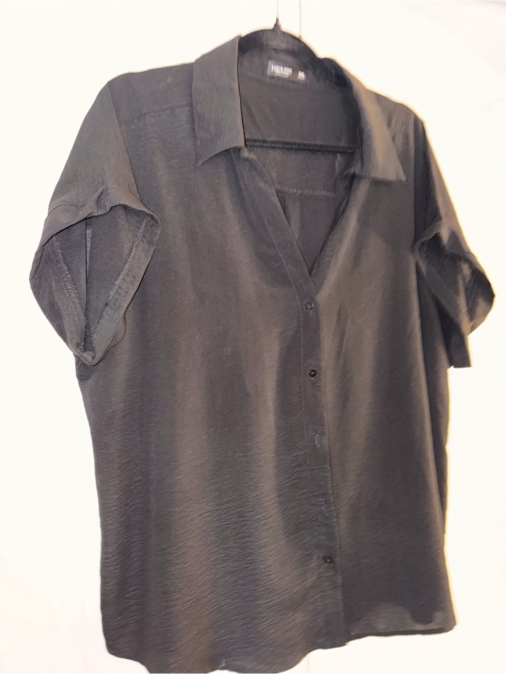 SHEIN Black Short-Sleeve V-Neck Button Blouse